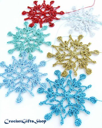 Crochet Pattern Christmas Snowflake Ornaments (1)
