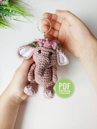 Amigurumi baby elephant crochet pattern