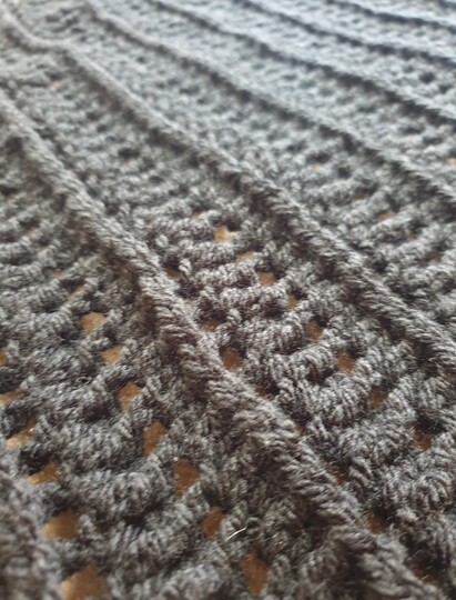 Anleitung Dark Rose Schal