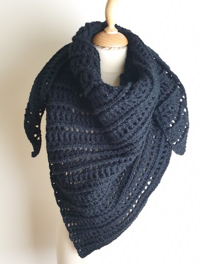 Anleitung Dark Rose Schal