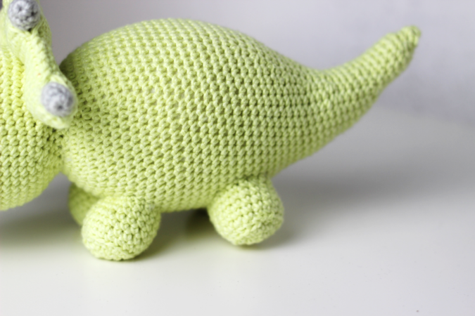 Crochet Pattern - Amigurumi Dinosaur "Tomi"