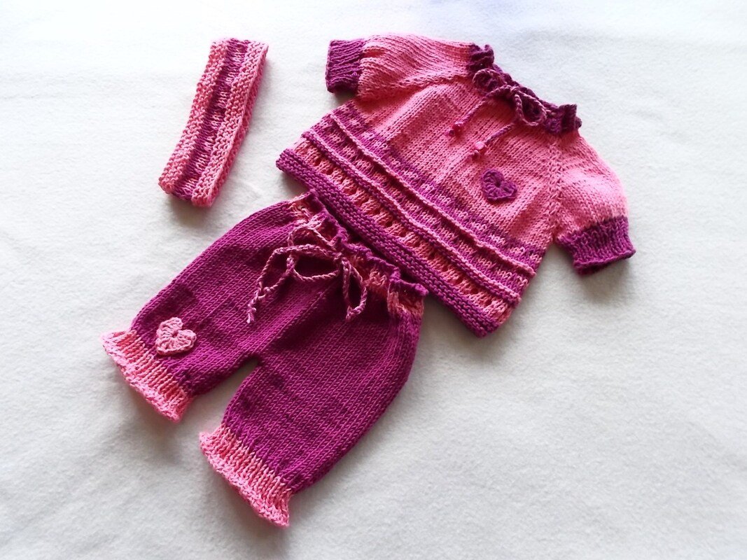 Süßer Anzug für Puppen und Neugeborene - Strickanleitung