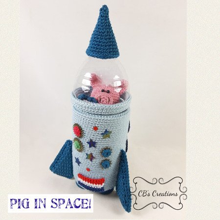 Pig in Space, Amigurumi Crochet Pattern, pig and rocket