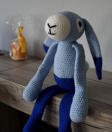 Amigurumi Häkelanleitung Schlenkerhase Hector 