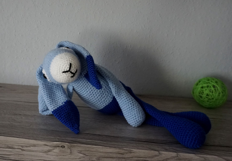 Amigurumi Häkelanleitung Schlenkerhase Hector 
