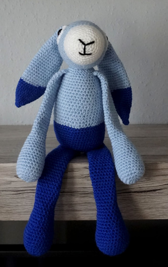 Amigurumi Häkelanleitung Schlenkerhase Hector 