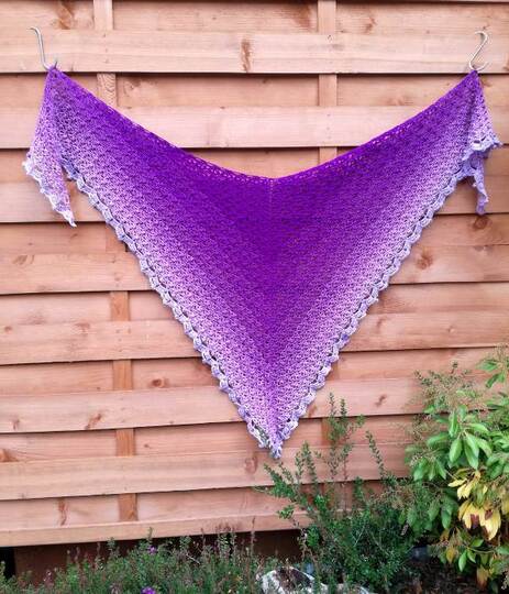 Zimbabwe Häkeltuch mit Knopf Anleitung