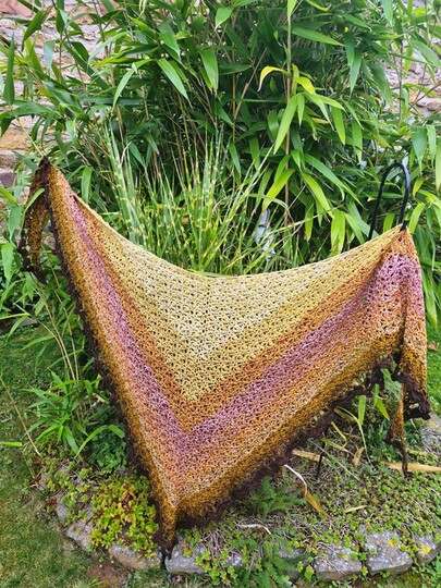 Zimbabwe Häkeltuch mit Knopf Anleitung