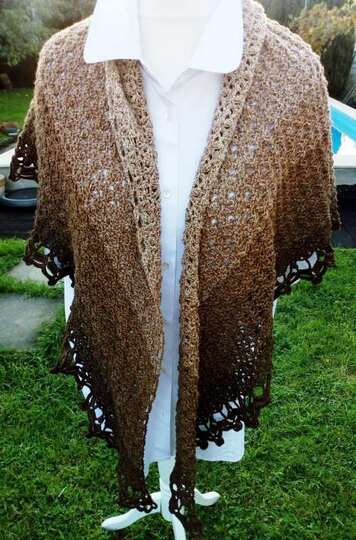 Zimbabwe Häkeltuch mit Knopf Anleitung