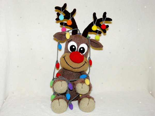 Crochet Pattern Stefan the Reindeer