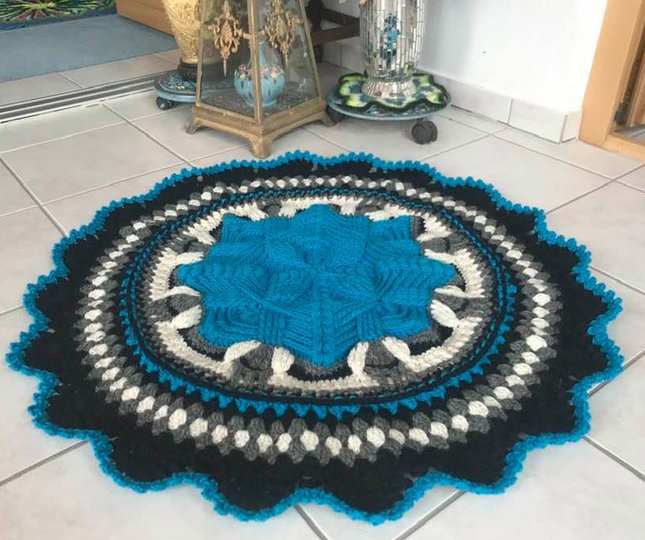 Runder Teppich Reliefstern