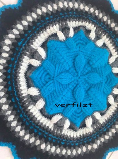 Runder Teppich Reliefstern