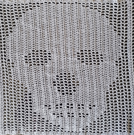 Anleitung Tischläufer Halloween Totenkopf