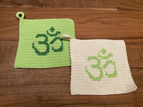 Häkelanleitung Topflappen "OM"