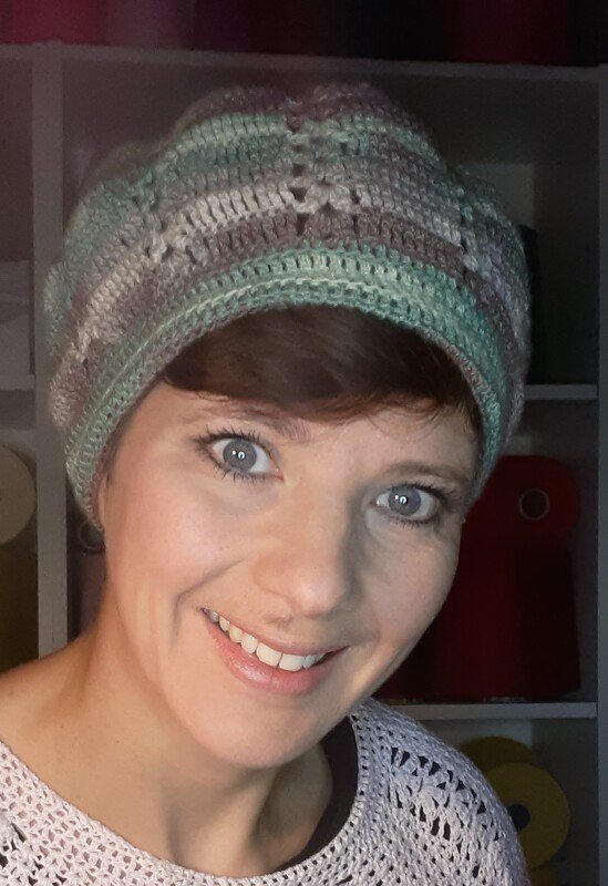 Anleitung Herbst-Set bestehend aus Mütze und Handwärmer - Bild 4