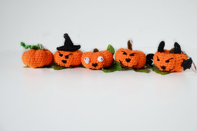 Halloween pumpkin crochet pattern 5 in 1