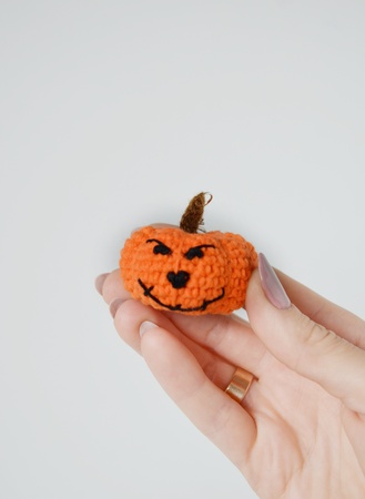 Halloween pumpkin crochet pattern 5 in 1