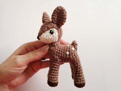 Kleines Reh - Häkelanleitung von NiggyArts