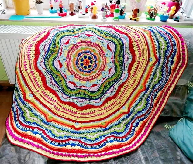 Häkelanleitung Teppich Mandala "Herzfrequenz"