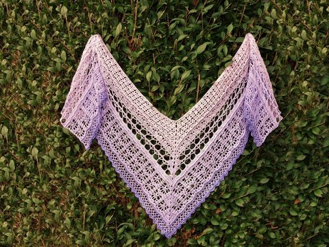 Häkelanleitung Tuch/ V-Schal "Ewige Freundschaft"