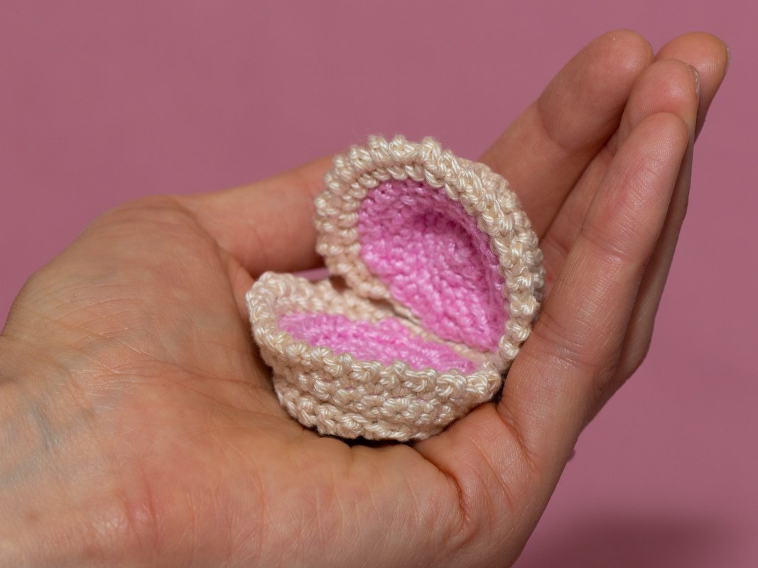 Crochet Pattern Shell with Pearl - Image 6