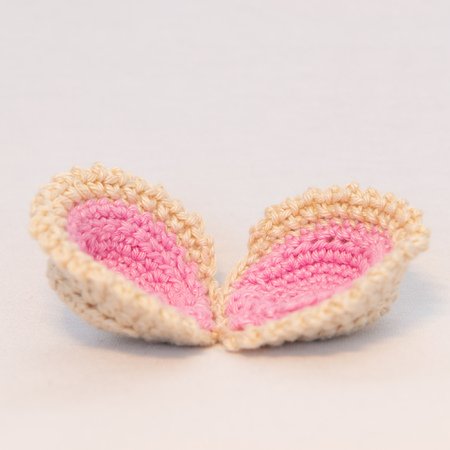 Crochet Pattern Shell with Pearl