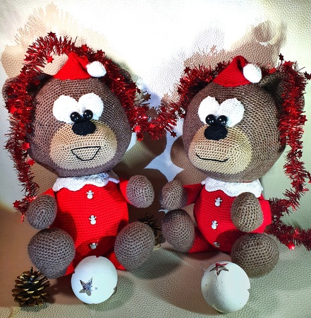 Ben, the Christmas bear pattern