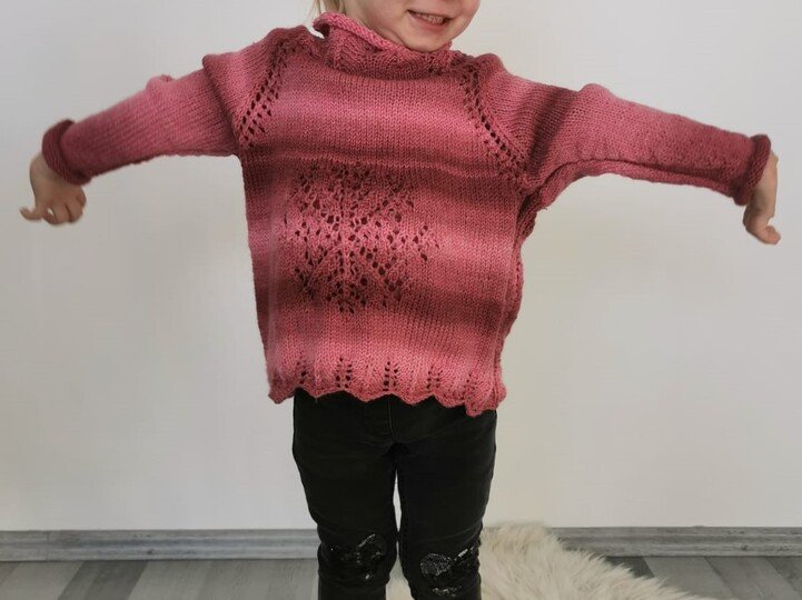 Strickanleitung Kinderpulli "Schneeflocke"