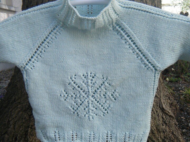 Strickanleitung Kinderpulli "Schneeflocke"