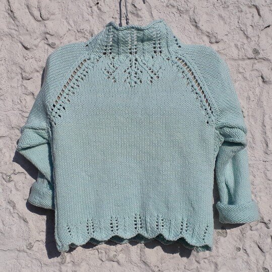 Strickanleitung Kinderpulli "Schneeflocke"