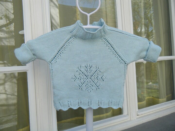 Strickanleitung Kinderpulli "Schneeflocke"