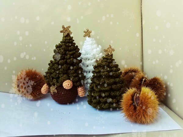 Christmas tree Gnome. Crochet pattern