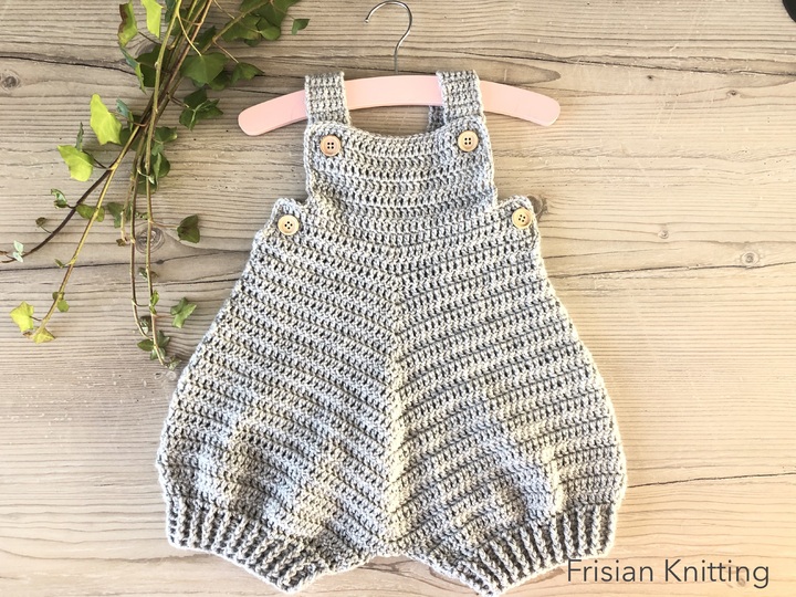 Crochet Baby Romper "Björn"
