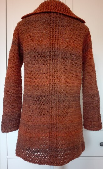 offene Jacke Gomitolo  Gr. M /L Reliefstreifen Häkelanleitung