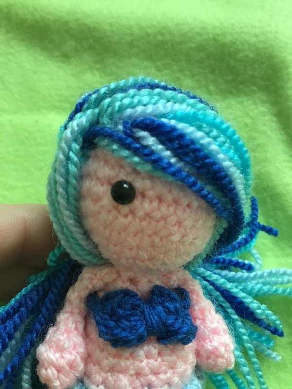 Anleitung: gehäkelte süße kleine Meerjungfrau als Schlüsselanhänger