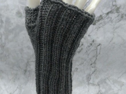 Anleitung Stulpen für die Hände gestrickt