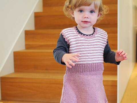 Strickanleitung Kinderkleid "Seidenglanz" 761063