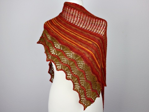 Strickanleitung asymmetrisches Dreieckstuch mit Lochmuster "Montana"