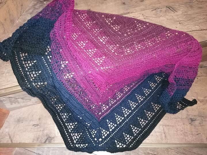 Tuch Helga häkeln Häkeltuch Dreieckstuch