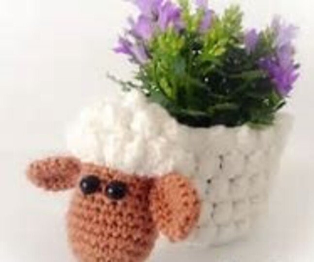 Häkelanleitung Schafübertopf