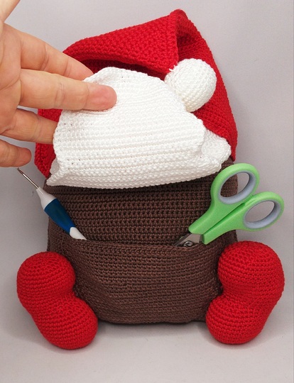 Crochet Pattern "Gnome pillow"