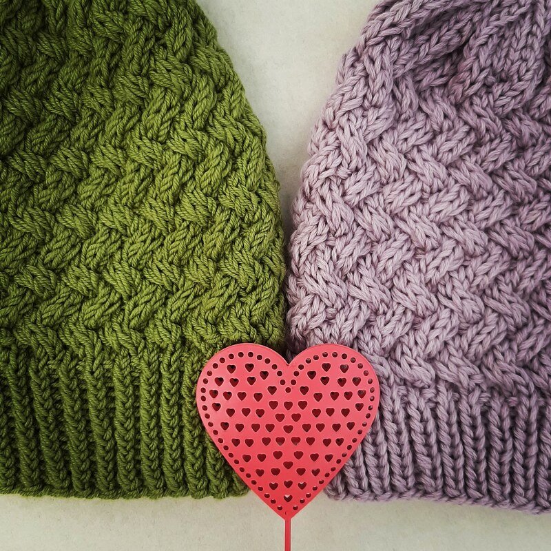 Knitting Pattern "Beanie Mona"