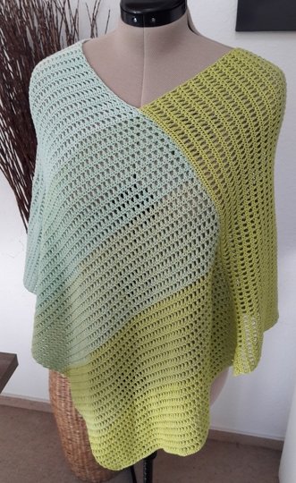 Häkelanleitung - Poncho "Loretta"