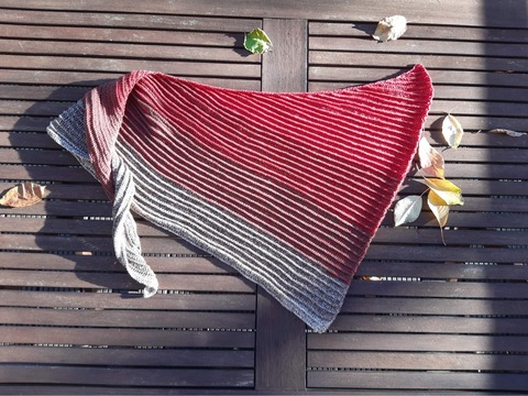 Crochet pattern asymmetrical shawl "Autumn"