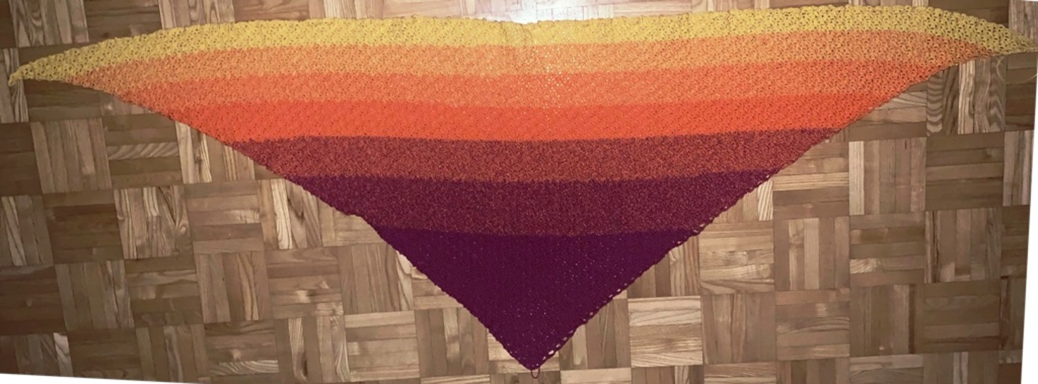 "Zambezi" - Flaches Dreieckstuch gehäkelt - Anleitung