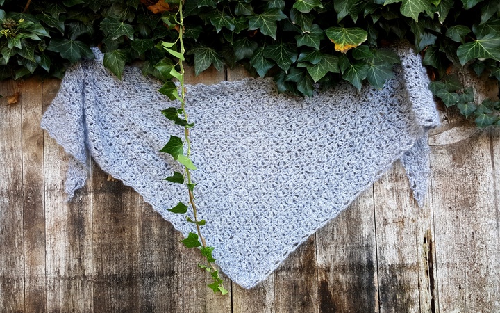 "Zambezi" - triangel shawl - crochet pattern