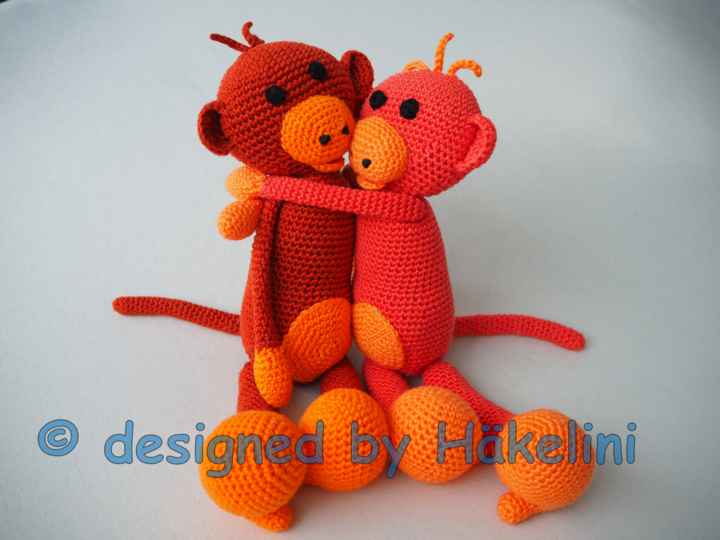 Schlenkeraffe "Coco" - Häkelanleitung von Häkelini
