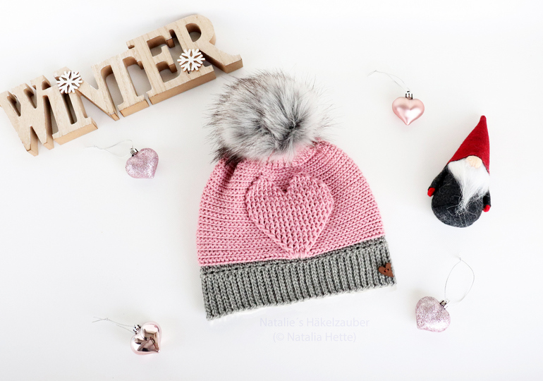 Mütze mit dem Herz (alle Gr., stricklook)