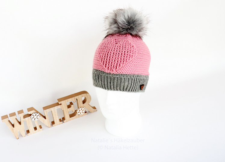 Mütze mit dem Herz (alle Gr., stricklook)