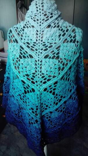 Tuch Jasmin häkeln Häkeltuch Dreieckstuch Schultertuch